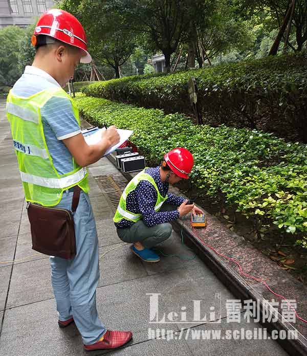 室外接地點(diǎn)防雷檢測